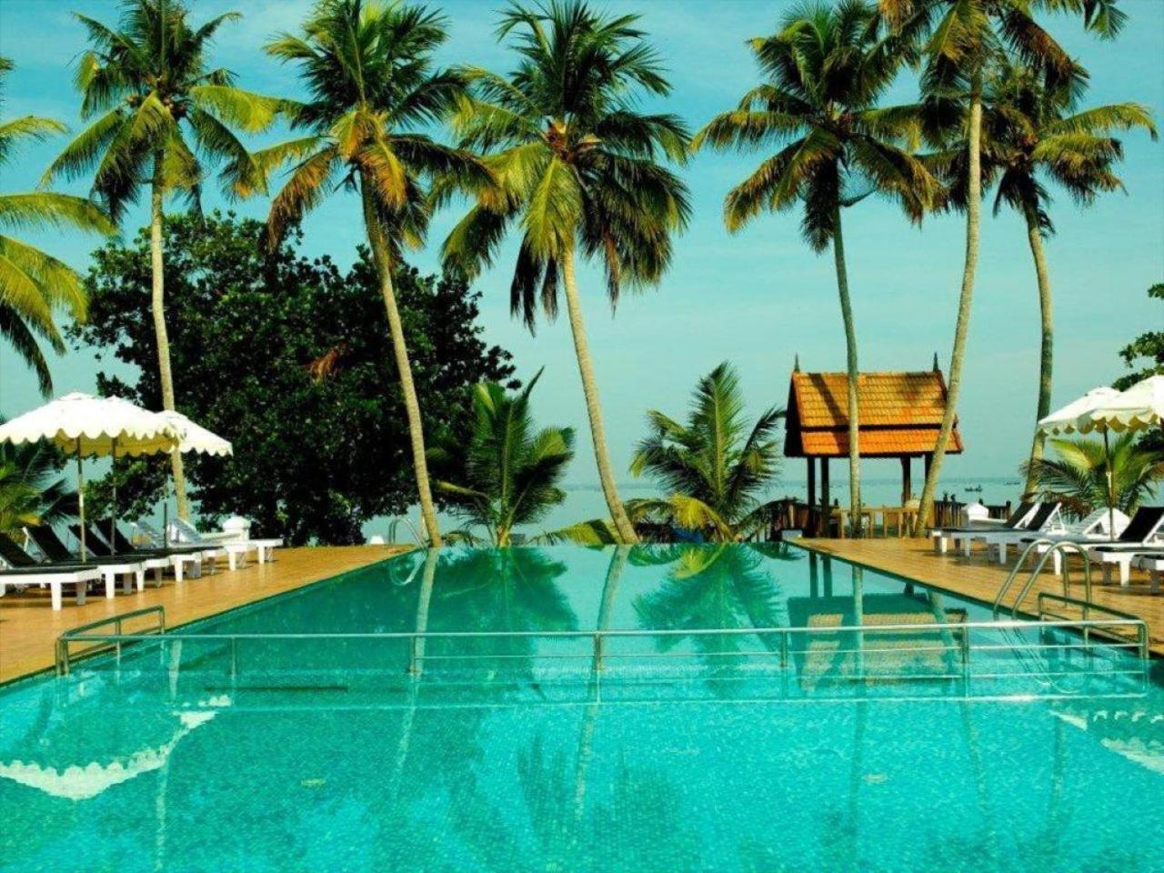 Hotel Abad Whispering Palms Kumarakom Zewnętrze zdjęcie