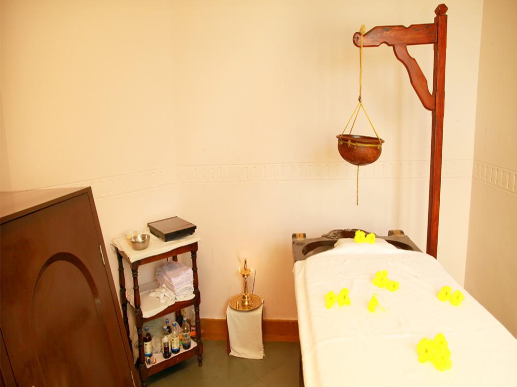Hotel Abad Whispering Palms Kumarakom Zewnętrze zdjęcie