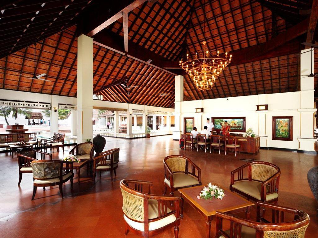 Hotel Abad Whispering Palms Kumarakom Zewnętrze zdjęcie