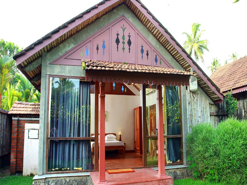 Hotel Abad Whispering Palms Kumarakom Zewnętrze zdjęcie