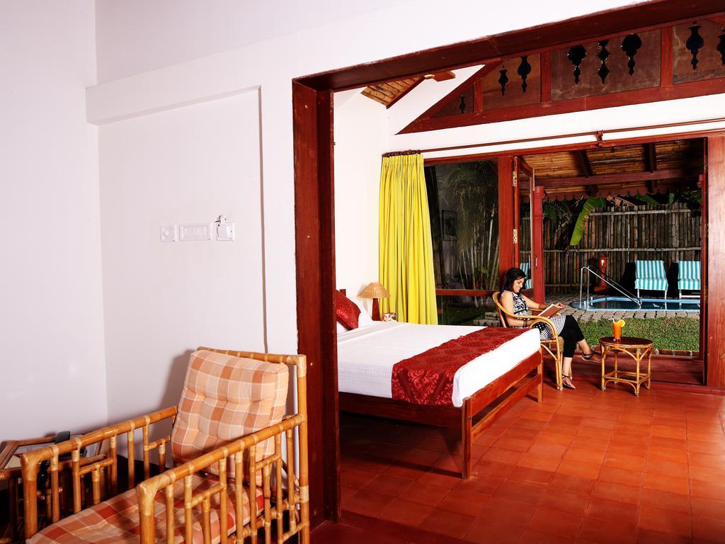 Hotel Abad Whispering Palms Kumarakom Zewnętrze zdjęcie