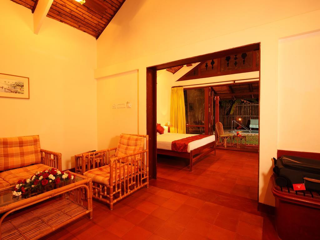 Hotel Abad Whispering Palms Kumarakom Zewnętrze zdjęcie