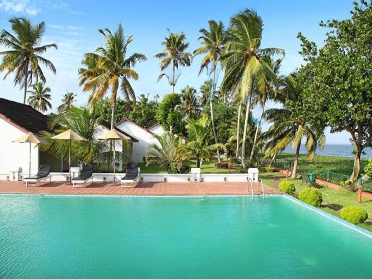 Hotel Abad Whispering Palms Kumarakom Zewnętrze zdjęcie